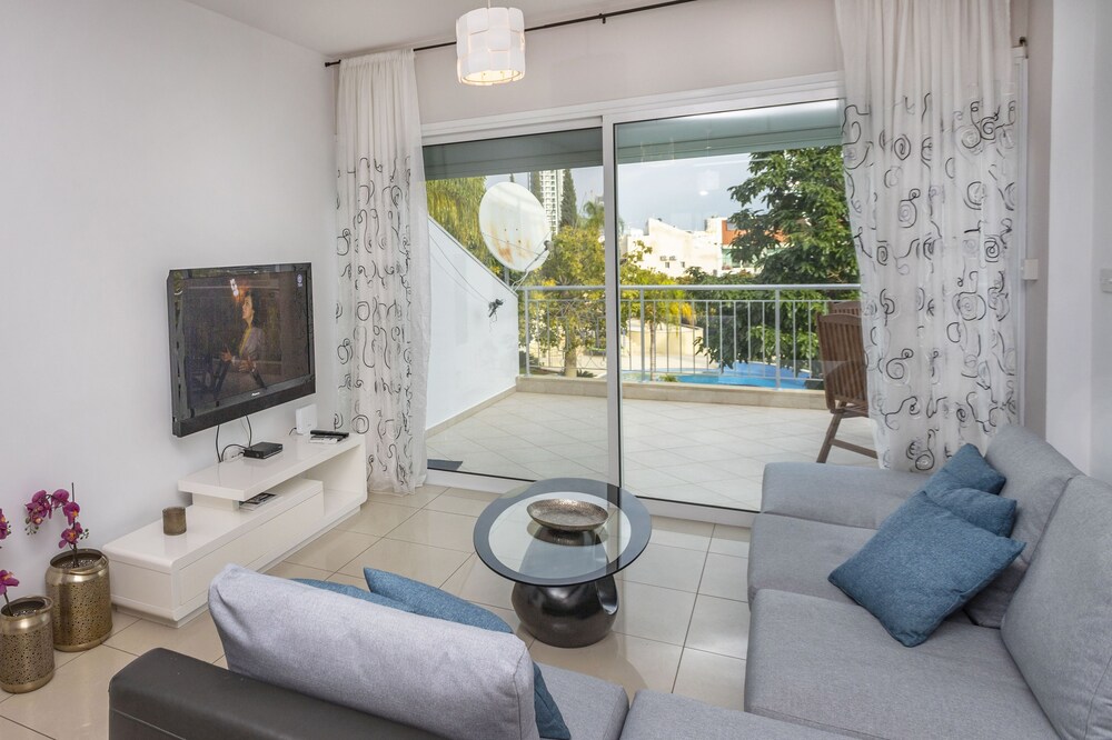 Limassol Vacations - Bay View Gardens Apartments with Pool - Property Image 49