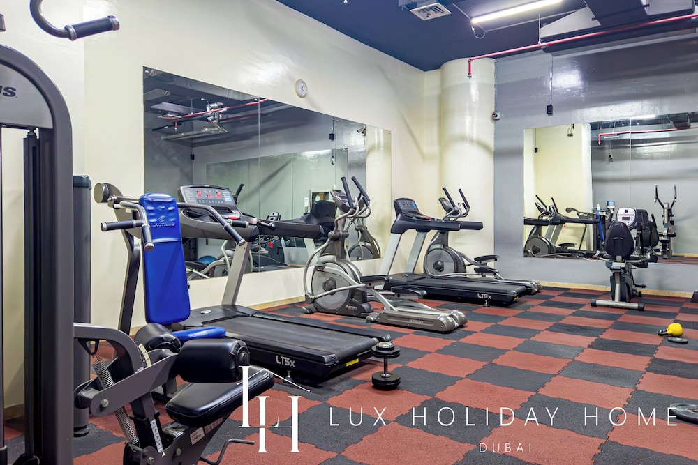 LUX The Marina View Suite 3
