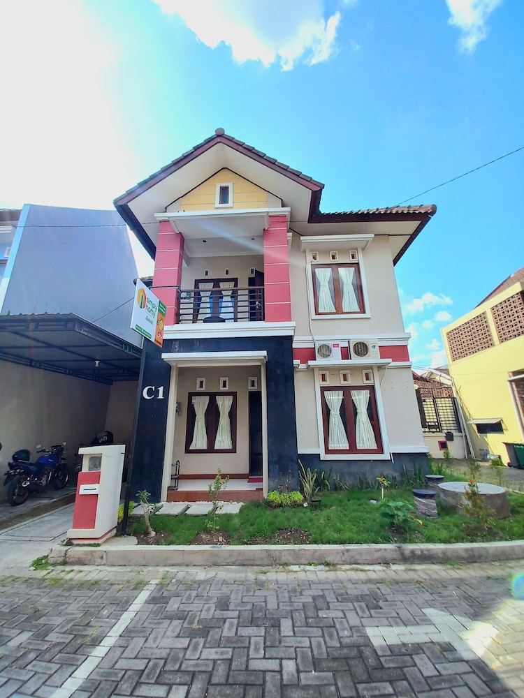Homestay Jogja Simply Homy Unit Ambarukmo 3 dekat Jogja Expo Center (JEC) view 5