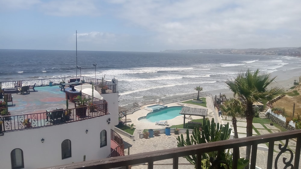 Casa Playa Baja