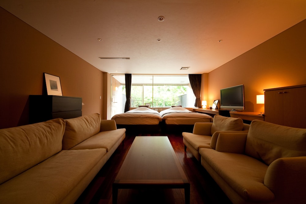 YUFUIN UBLHOTEL view 3