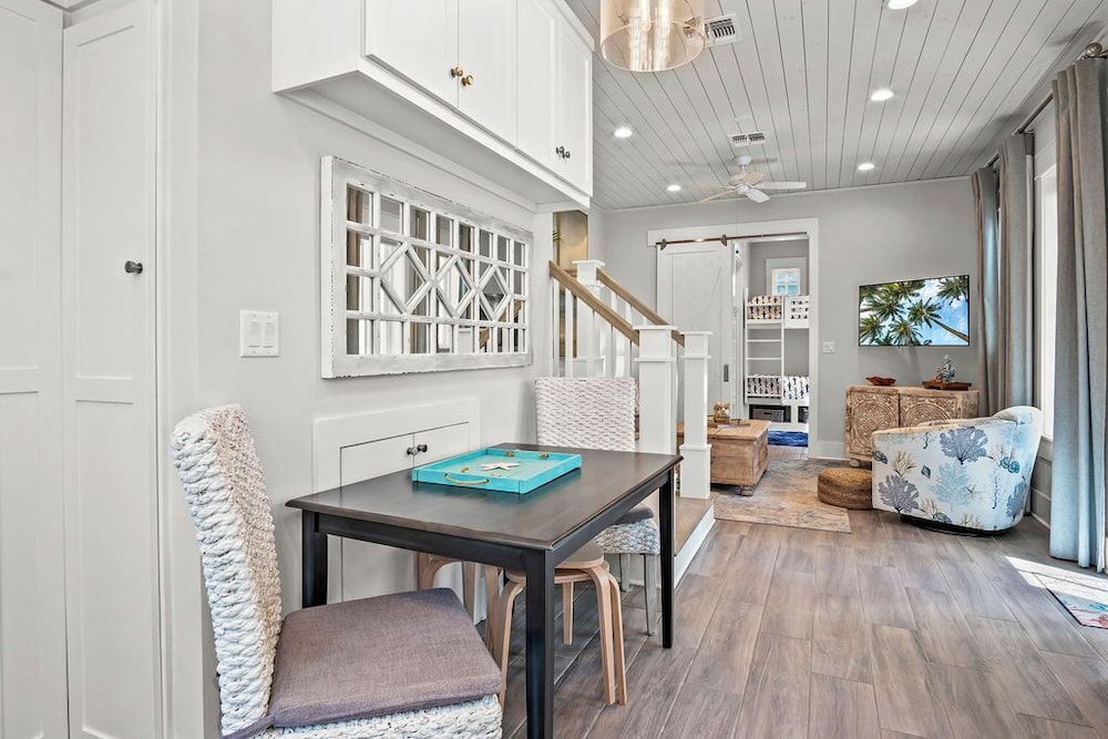 Coral Cottage 230 RO B1