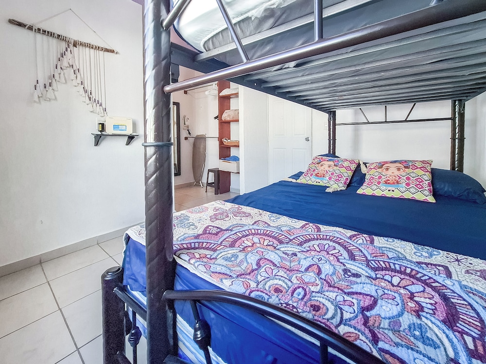Playa House 4 Bedrooms Pool and More