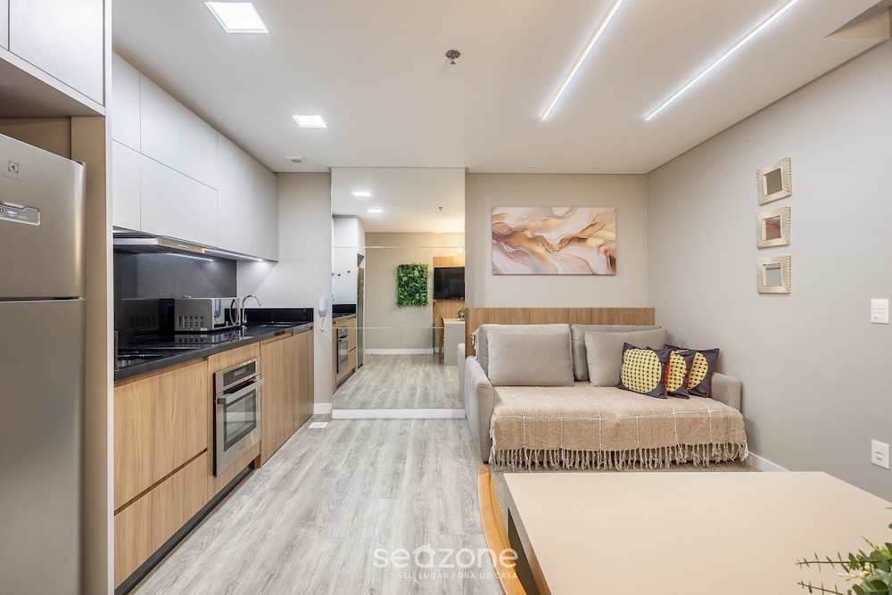IFT - Ed. Infinity Tower Flat 350m From Meia Praia