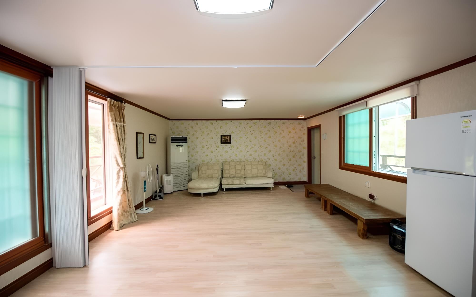 Gwangyang Polaris Pension view 2