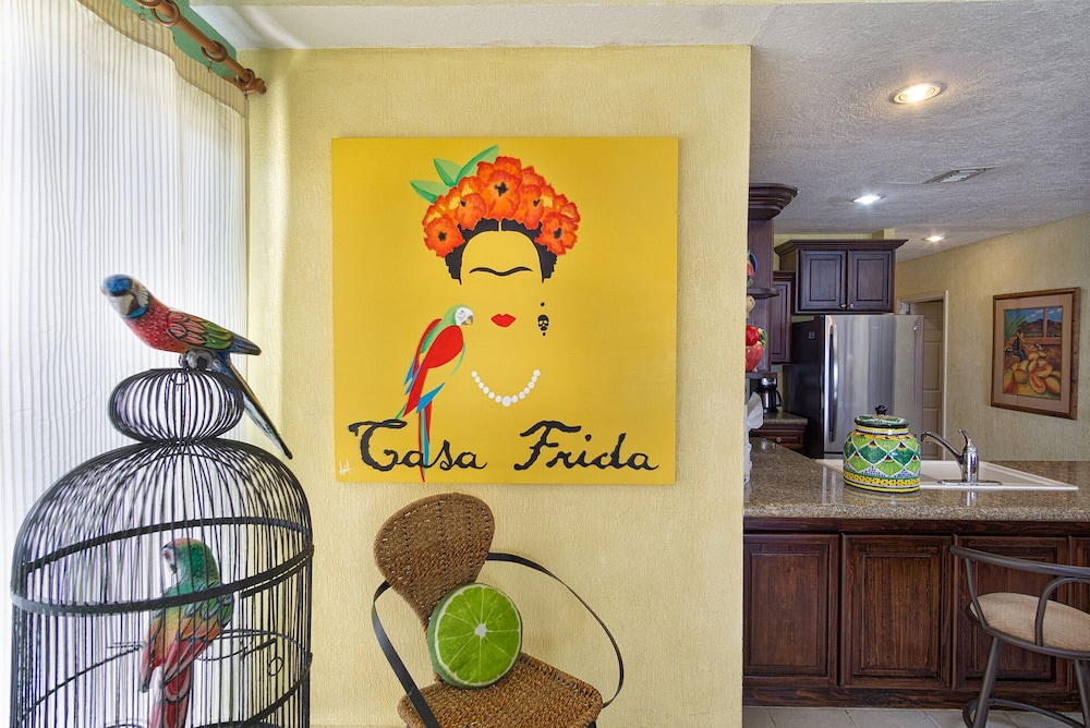 Casa Frida Massive Condo Sleeps up to 12!