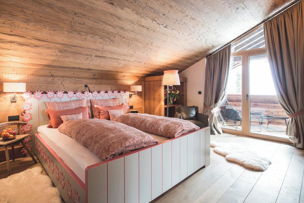 Lech Lodge - LEGENDARY
