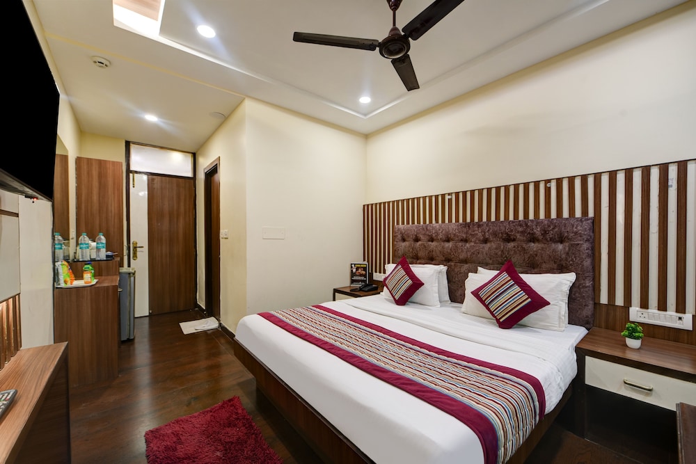 Hotel Batra Holiday Home