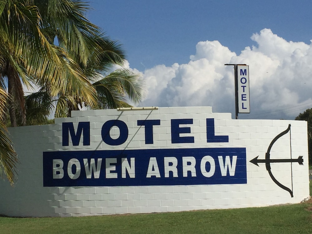Birch Motel Bowen
