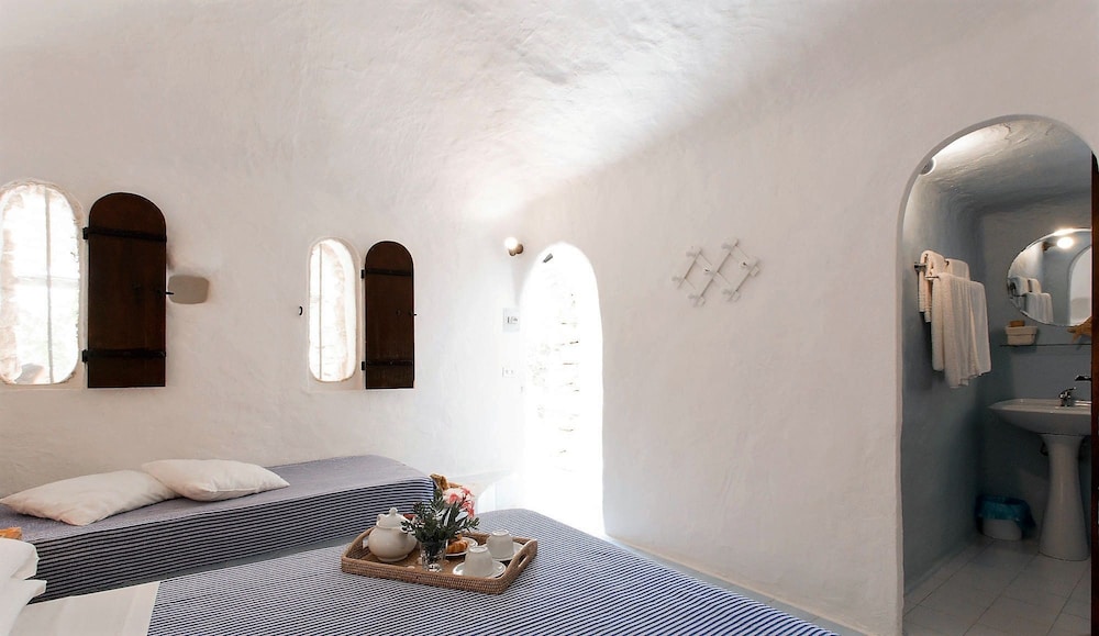 Albergo I Dammusi Di Borgo Cala Creta
