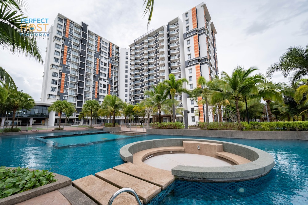 Timurbay beachfront by Perfect Host photo 1
