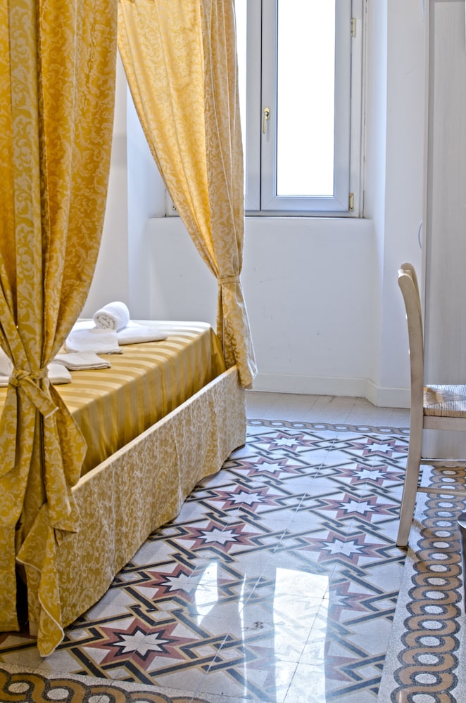 Merulana Suite Apartment