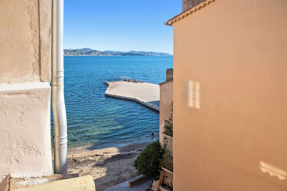 Charming Apartment - 1br- Saint-tropez