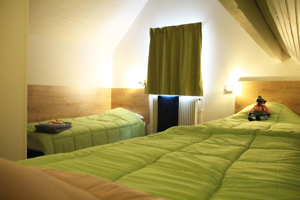 Photo 12