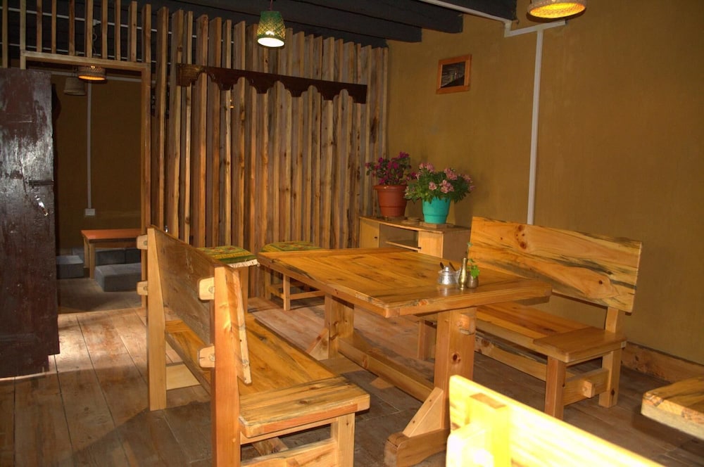 AMA's Village Lodge