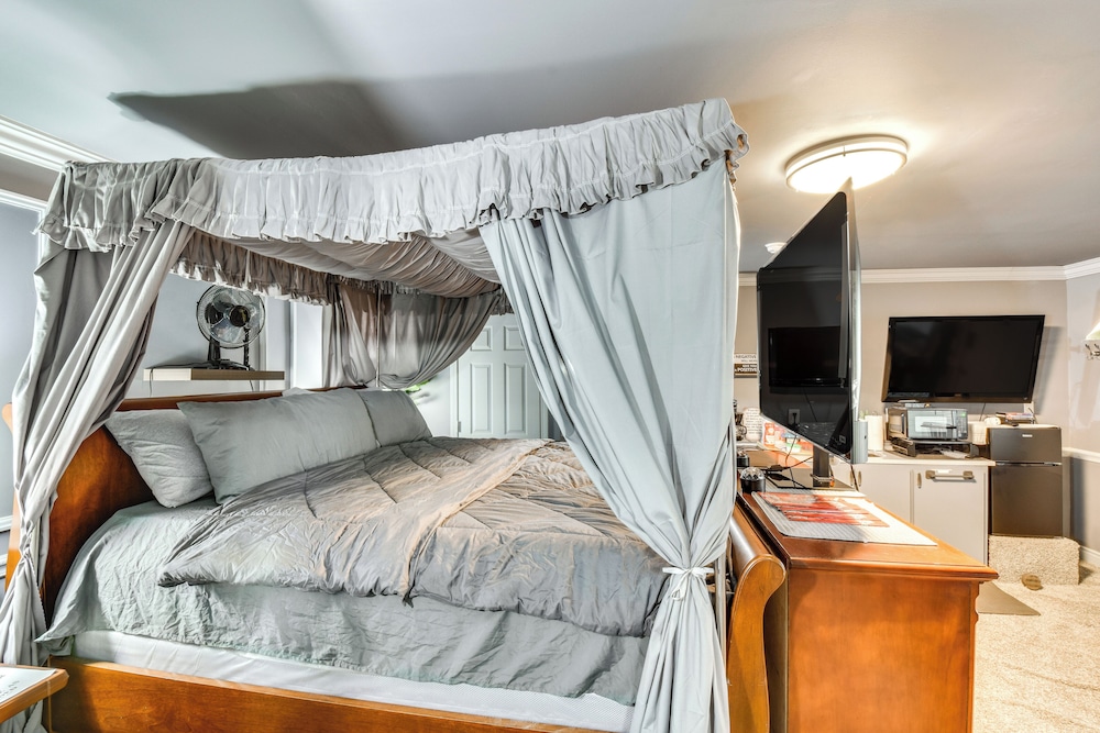 1 Mi to Dtwn & UGA Campus: Cozy Athens Getaway!