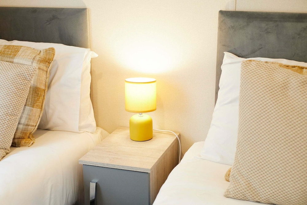 Host Stay Pine Lodge