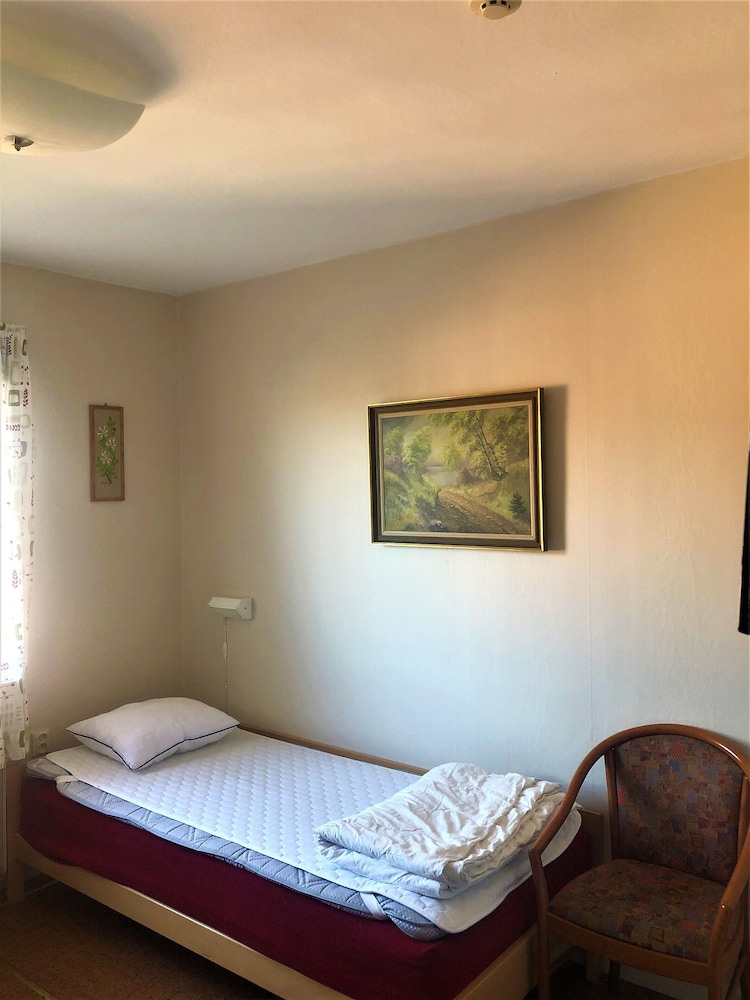 Roddaren Vandrarhem - Hostel