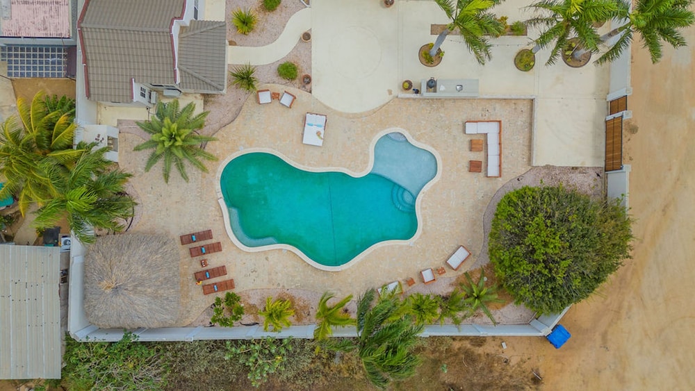Charming Cunucu Home Pvt Pool Outdoor Kitchen