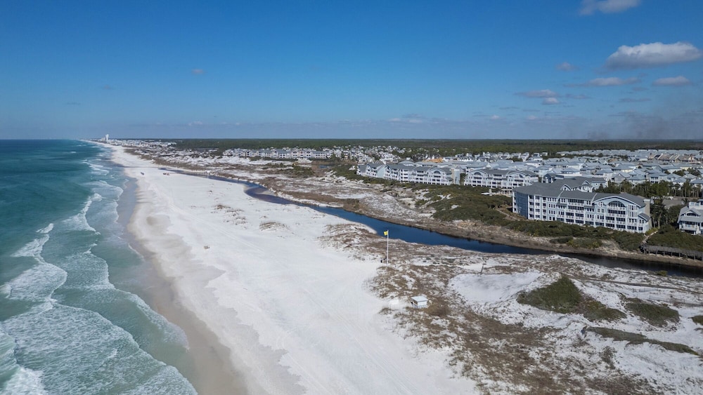 Watersound Beach Retreat Pool & Gulf Views + Free Attraction Tickets!