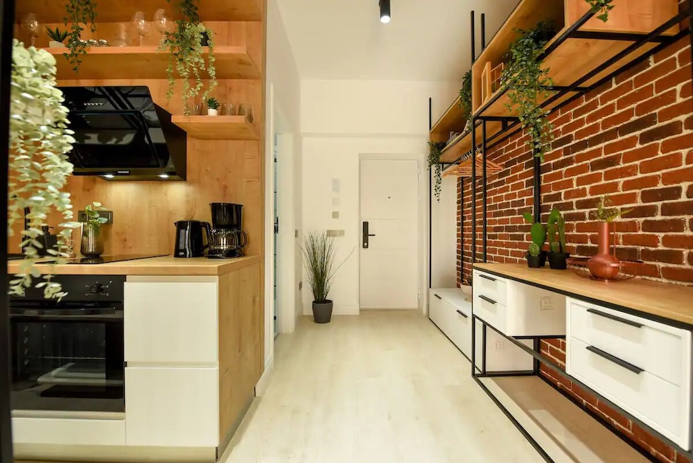Aiastay Bucharest River Apartments