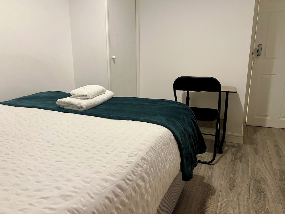 The Coral Guest House Fratton