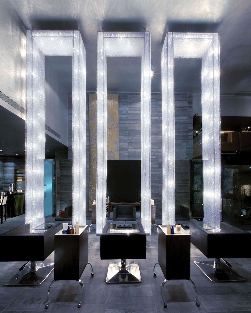 Mumbai Vacations - Grand Hyatt Mumbai Hotel and Serviced Apartments - Property Image 11