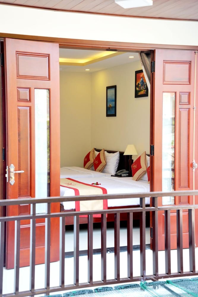 NuNi Hoi An Homestay