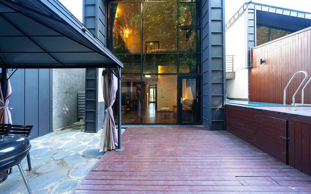 Ulsan Byeoldam Eunchae Pool Villa