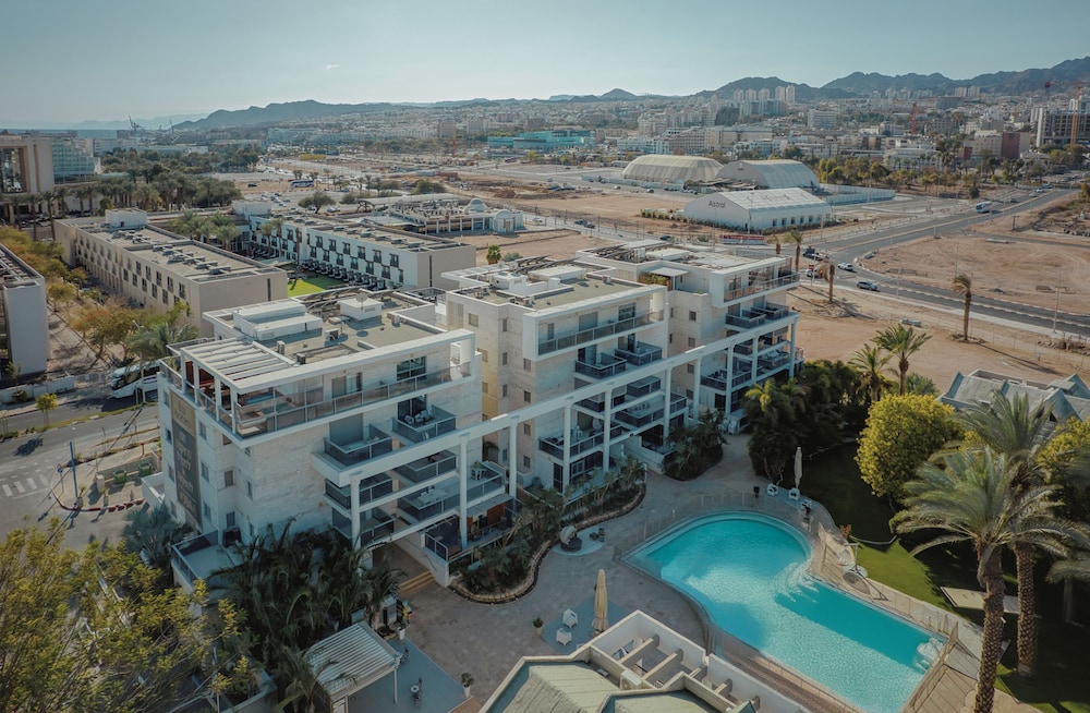 Royal Park Resort Apt 62 by Sea N' Rent