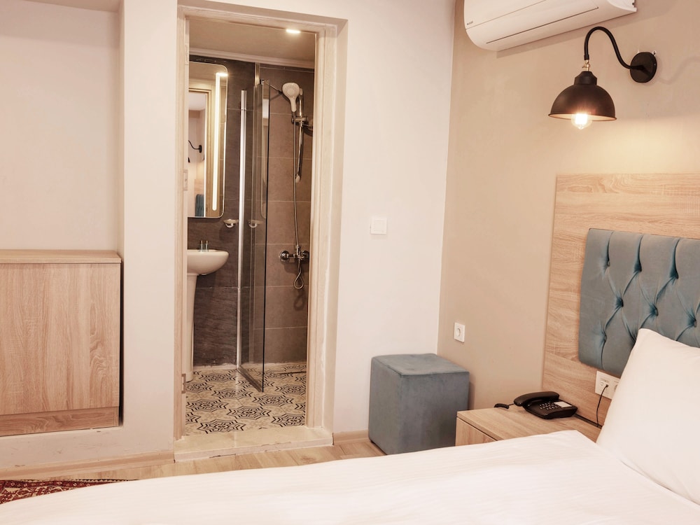 The Laila Hotel - Image 35