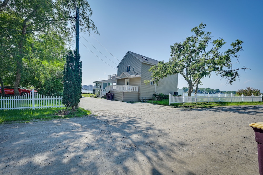 Weymouth Waterfront Getaway w/ Swim Spa & Hot Tub