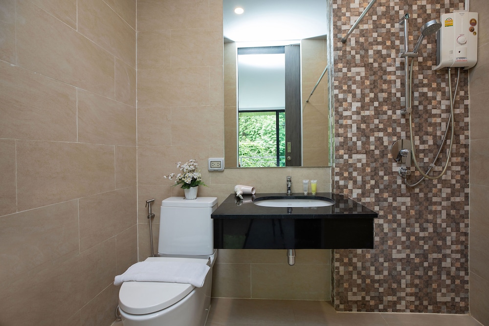 Kata Pool Villa UTK5 for Beach Lovers