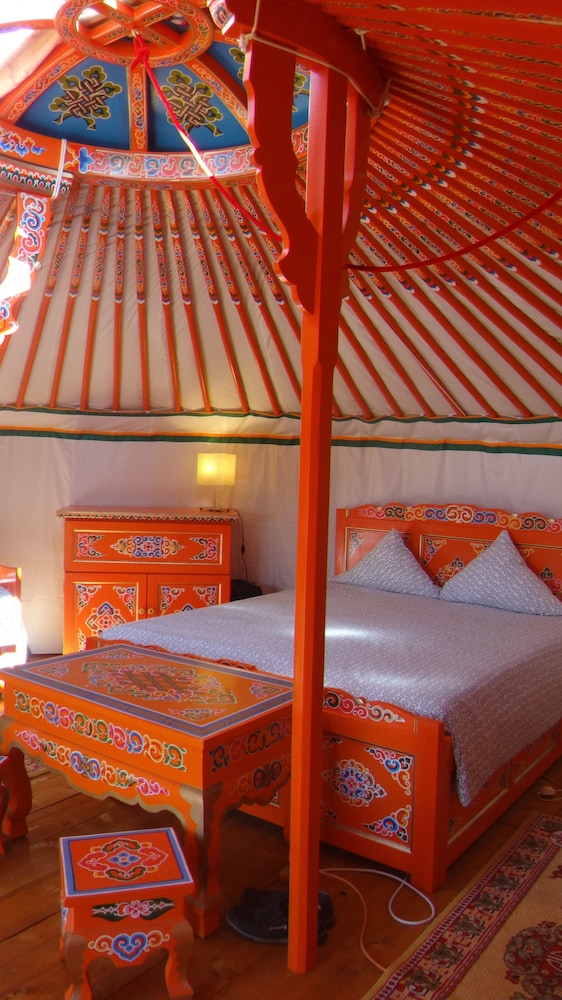 Nomade Lodge - Yourtes