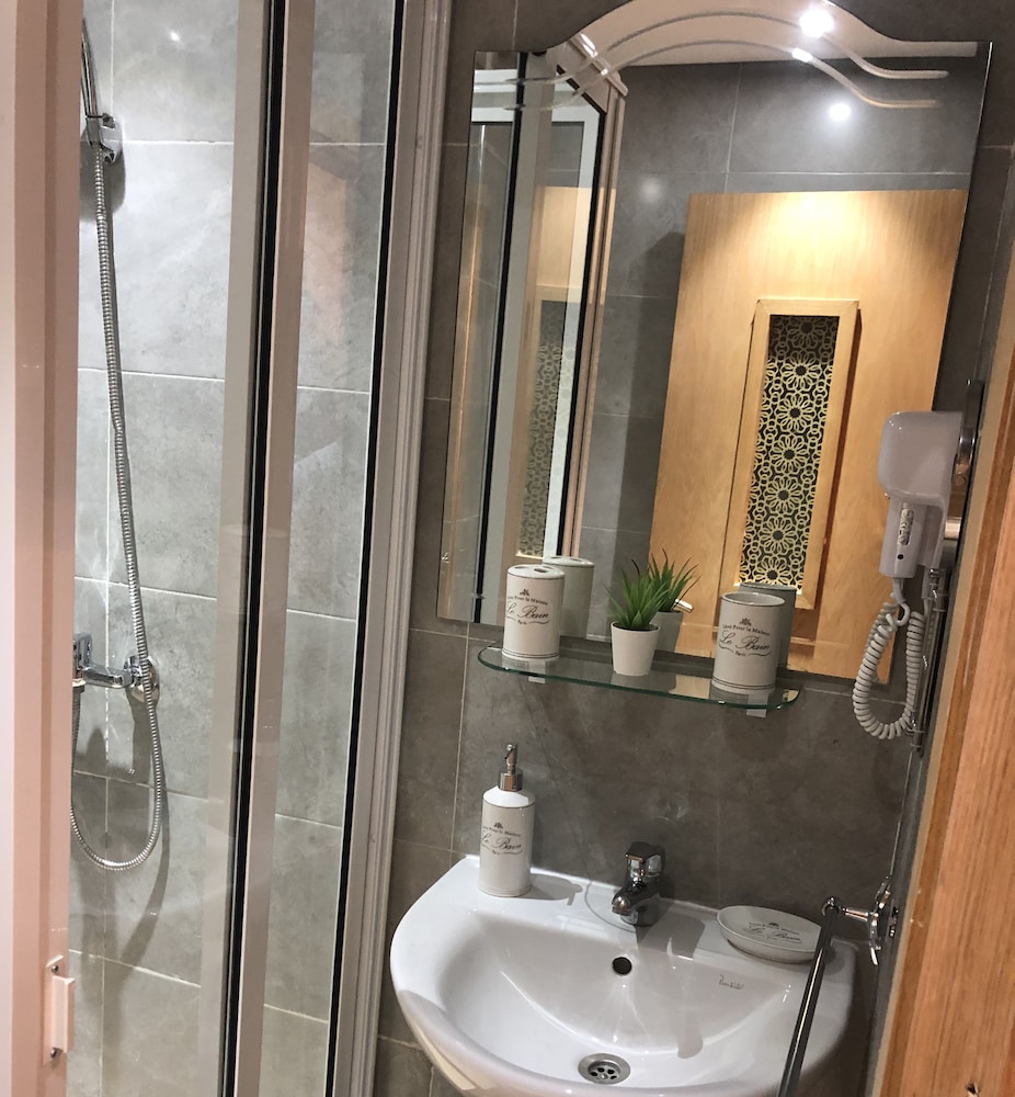 Bella Estate By Signature Vacation Rentals
