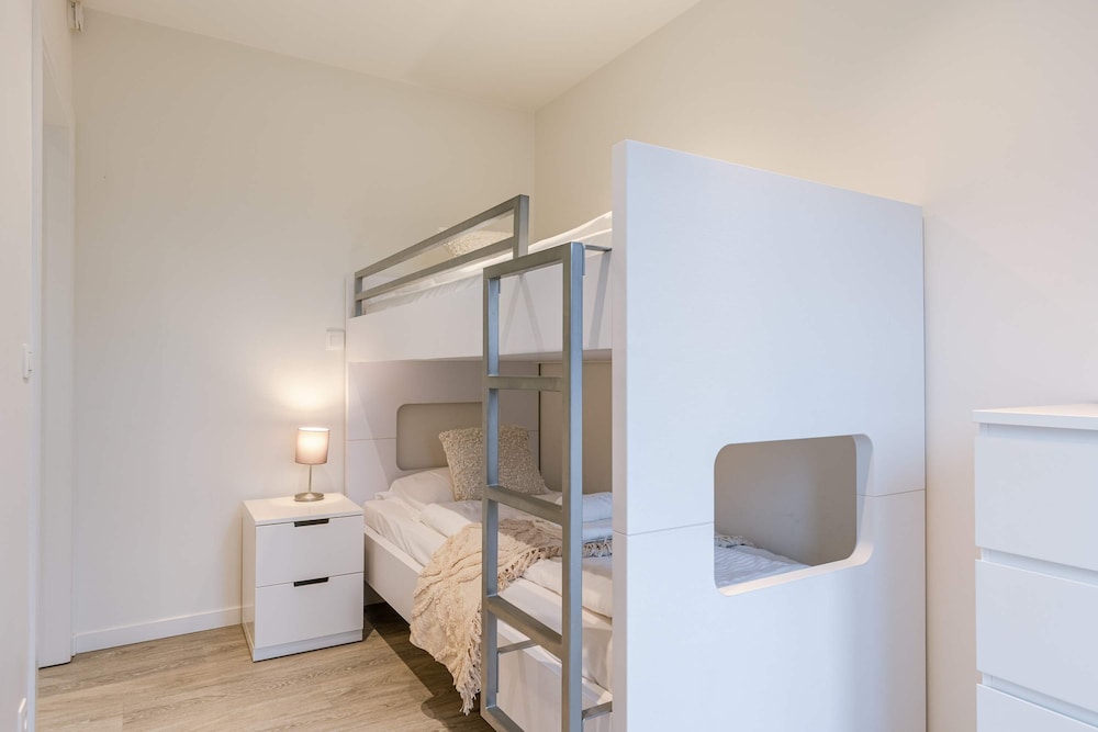 Sea View Apartment With Parking