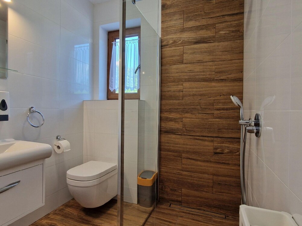 Holiday Home Wisniowa With Pool and Nature