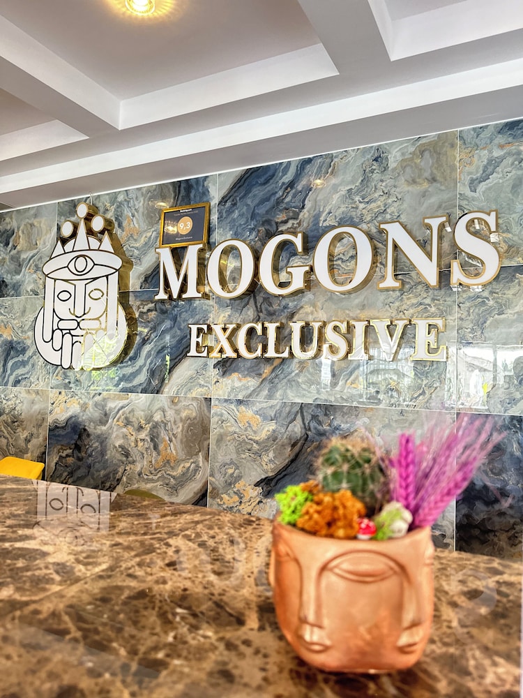 Mogons Exclusive Hotel - Image 101