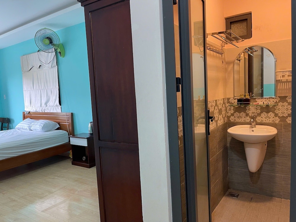 Bunk Beach Hostel