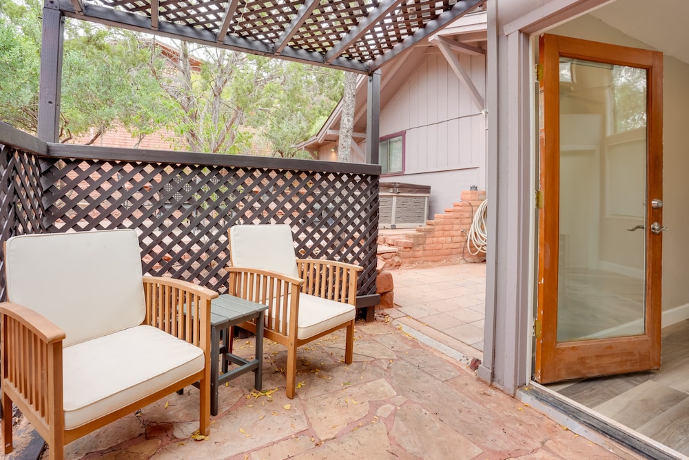 Hot Tub & Patio: Modern Sedona Home! view 5