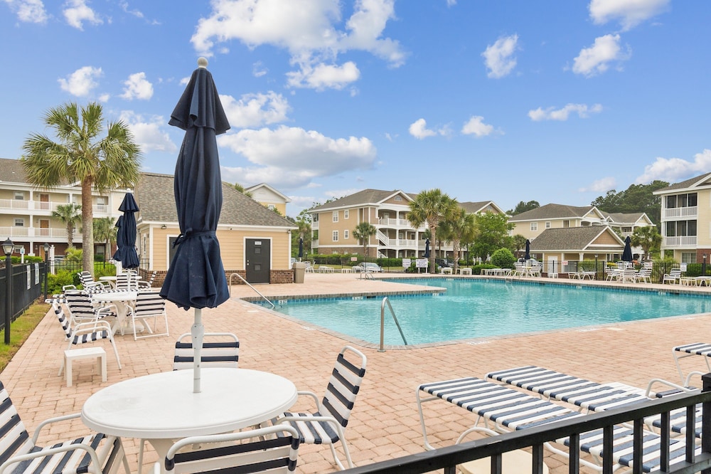 Havens On The Nine 2 Bedroom Condo