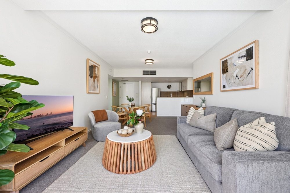 Coastal Escape Steps to Beach Full Resort Living
