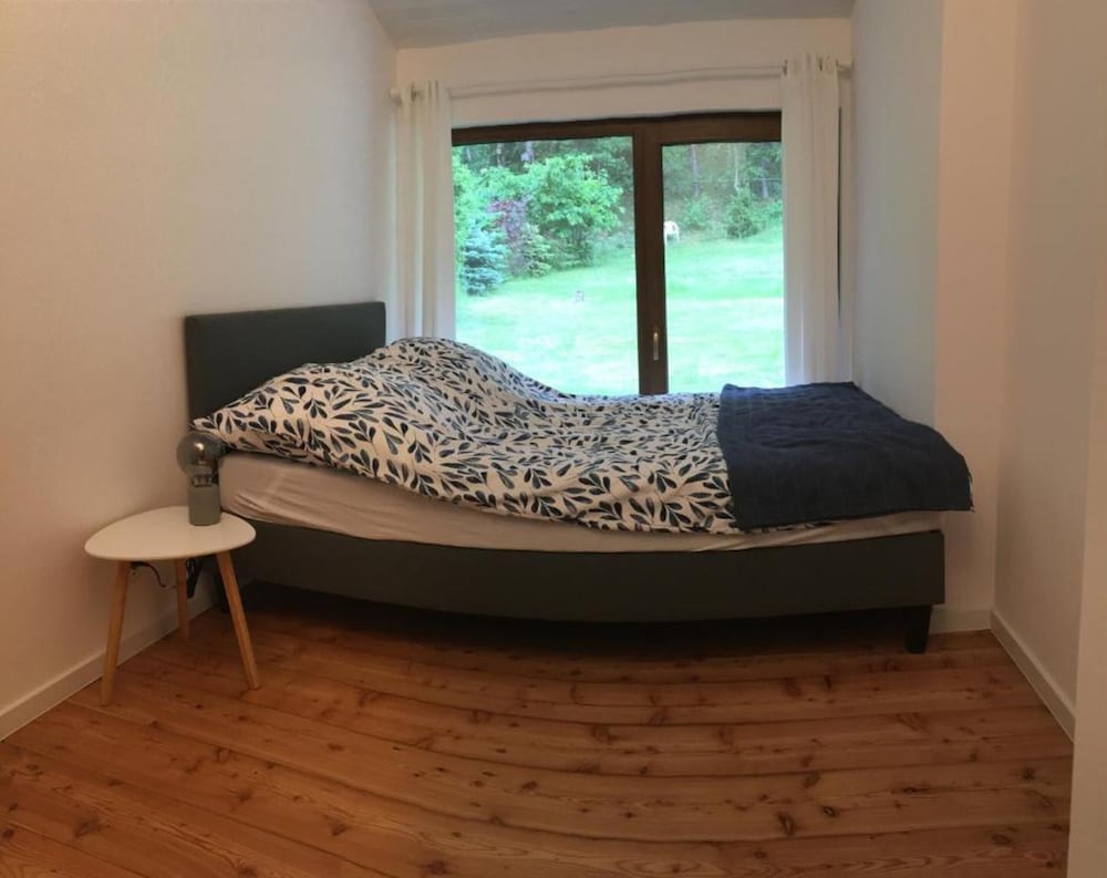 Friendly Holiday Home Near the Lake