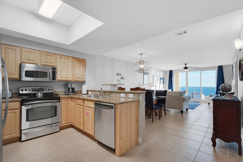 Ariel Dunes I 2304