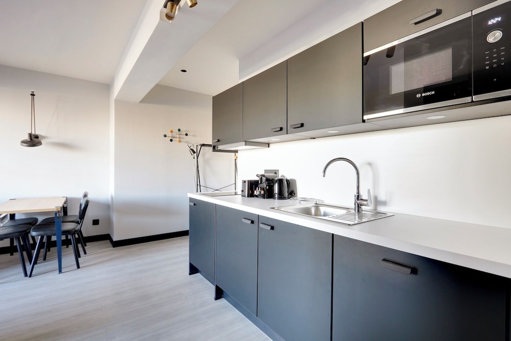 North Paris Suite