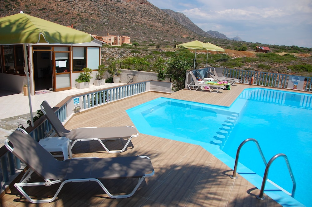 Cathrin Suites view 5