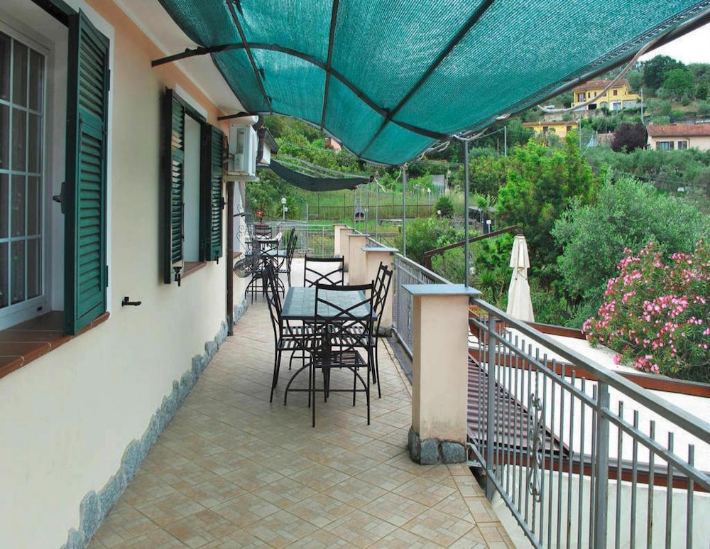Apartment Agriturismo Le Mimose in Imperia