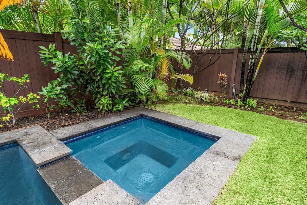 Hawaiian Unit - Outdoor Private Pool - Central AC - Vrkcv