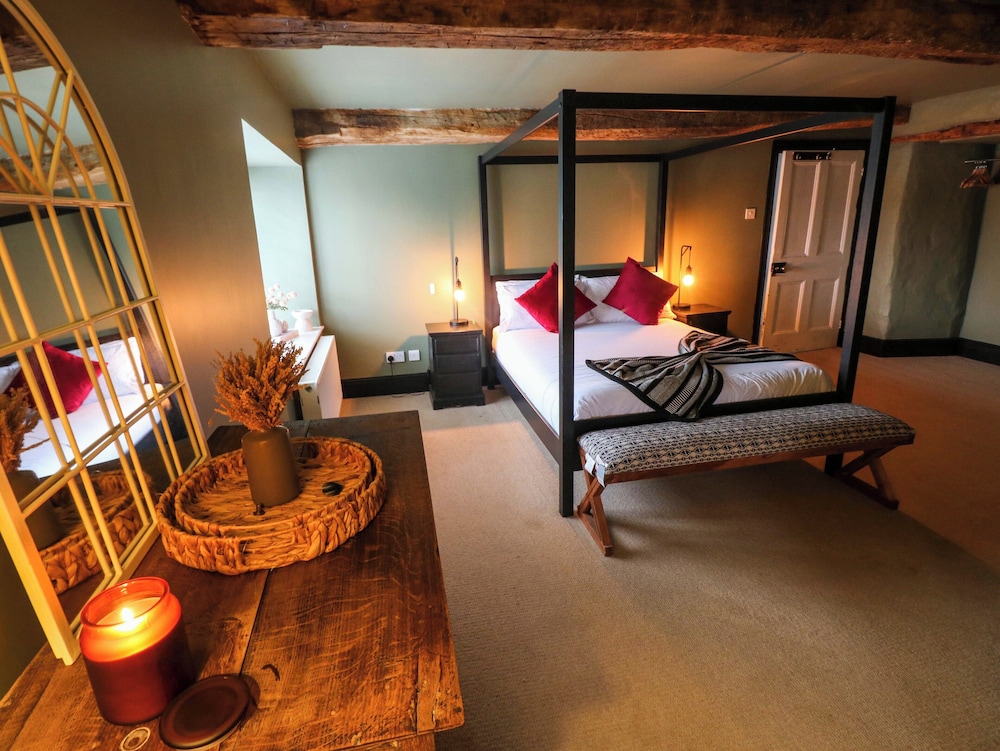 Norchard Farm House