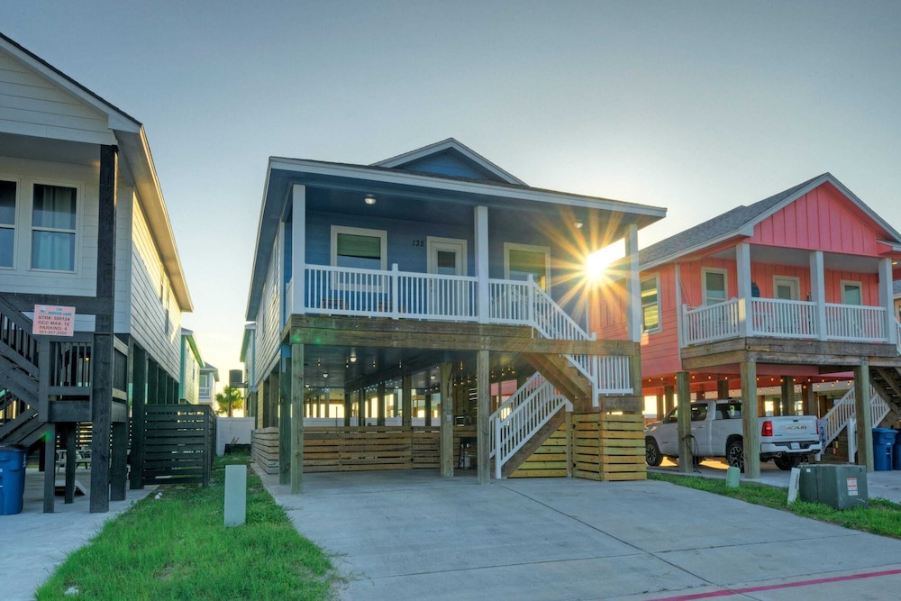 Salty Texan by Avantstay Central Location, Views